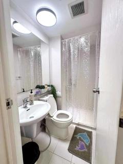 A2Z Staycation Miami Tower 15th Floor With Ps4 and Netflix - Manila - 8