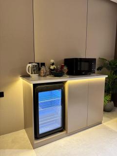 استديو مميز بجلسة ودخول ذاتي - 7