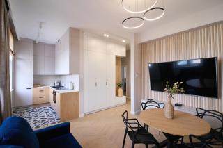 Heart of Rzeszów Apartment - 7