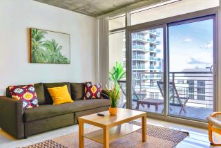 Midblock Miami Comfort Stylish Condo with Pool Access - Miami - 1