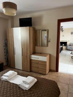 MARIALENA HOMe - - 7