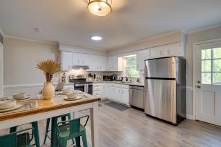 7 Mi to Dtwn Raleigh BBQ-Ready Townhome! - Raleigh - 8