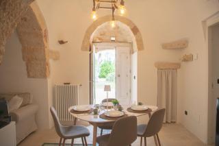 Ad un passo da Ostuni - Trullo con Giardino, Camino e BBQ - Ostuni - 3