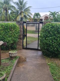 GM Suites Bed & Breakfast - 7