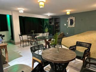 Quarto em casa de praia com estacionamento - Balneário Camboriú - 8