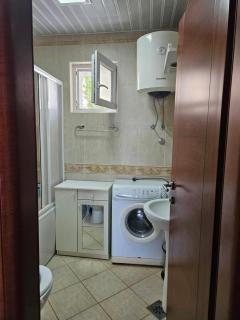 Petrovac Sea View Apartment 2 Bedrooms & Balcony - Petrovac na Moru - 7