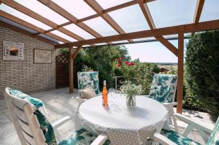 Rosengarten am Feldrand - 8