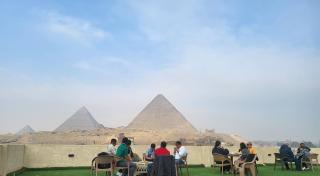 ALIBABA Pyramids Rooftop & Cafe - El Cairo - 9