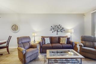 Superstition Springs - Leisure World - 3