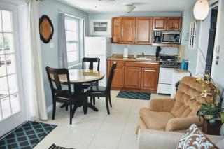 Casey Key 1-Bed Dockside Villa - 3