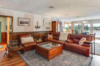 Tacoma Home on Steilacoom Lake with Dock! - 6