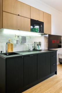 Discover Krakow Apartments - Lubomirskiego St - Classic & Modern - Near Main Station, Netflix and AC - Krakow - 7