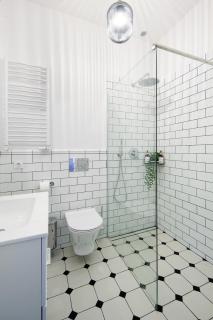 Discover Krakow Apartments - Lubomirskiego St - Classic & Modern - Near Main Station, Netflix and AC - Krakow - 9