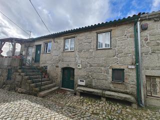 Casa Moreirinha - Guarda - 0