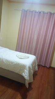 casa ampla com cômodos confortáveis - Gramado - 7