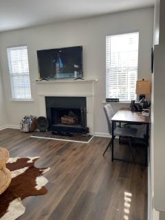 ATL Modern 3BD KING BED NEAR DOWNTOWN, AUC & GA TECH WHOLE HOUSE - Atlanta - 8