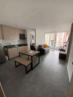 Hermoso y cómodo apartamento - Sabaneta - 0