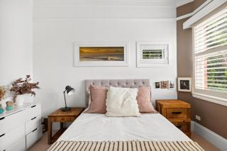 Fabulous Family Escape-Fairlight - Sydney - 1