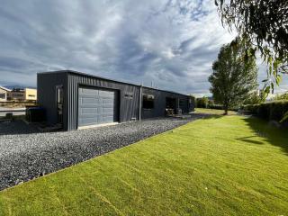 Family Friendly Wanaka Retreat - Wanaka - 2