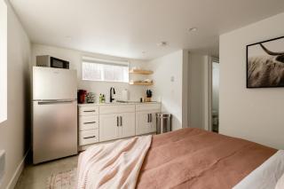Stay Portland Collection - Budget-Friendly Basement Hideaway - 91 WalkScore - Portland - 1