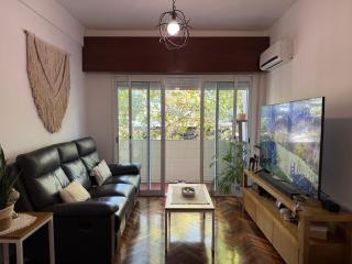 Spacious and Bright Apartment in Centro - 0