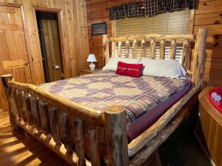 Beary Tale! Your happily ever after starts here! - Sevierville - 6