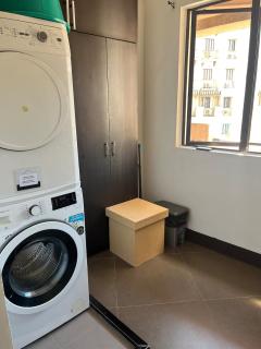 Spacious 2 Bed & 2 Bath Condo in Newport City - Manila - 3