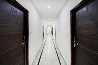 Hotel O D.P. Hotel near shamsabad road agra - - 6