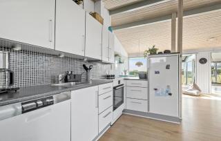 Gorgeous Home In Ebeltoft With Wifi - Ebeltoft - 3