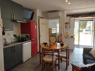 Gruissan : T2 Cabine Climatisé, Parking, Près du Vieux Village - FR-1-796-91 - Gruissan - 4