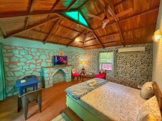 Captans Stay - Lonavala - 7