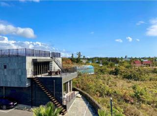 Jeju 2F detached luxury private townhouse open healing view, terrace bbq - Kuŏng-ni - 0