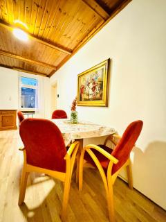 Cozy 4BR Apt for up to 12P 10-Min to FAC Platz - Wenen - 6