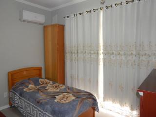 Moderno e reformado 2 quartos com varanda e garagem - 6