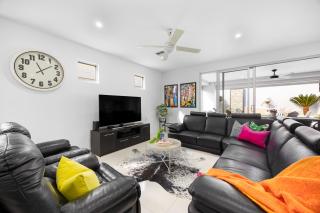 Parea on Cavendish - Luxe Beachside Living - - 3