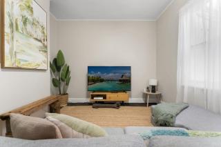 William House - Heart of Bathurst - Sleeps 6 - Bathurst - 0
