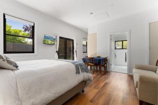 Charming Studio for Two in the Heart of Bathurst - Bathurst - 1