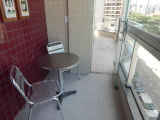 Moderno e reformado 2 quartos com varanda e garagem - Cabo Frío - 5