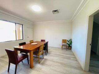 Liverpool Oasis 5BR Home for Groups and Families - Liverpool - 1