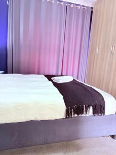 43 Home self Catering with backup power and High speed WiFi - 3