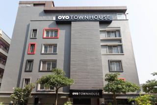 Super Townhouse Habitat New Town Rooms & Party Spaces - Thākurdwari - 0