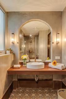 Stylish 2BR Apartment with Pool near Candolim and Coco Beach - 6