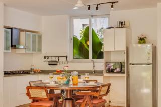 Stylish 2BR Apartment with Pool near Candolim and Coco Beach - 2