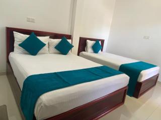 Travel Lodge City Hotel - Trincomalee - 0