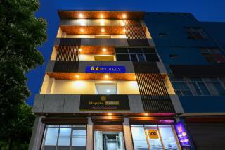 FabExpress Mapple Suites - 0