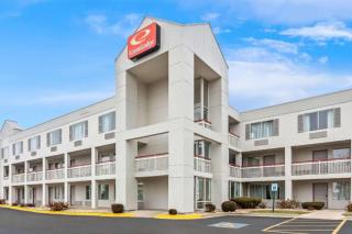 Econo Lodge - Willowbrook - 2