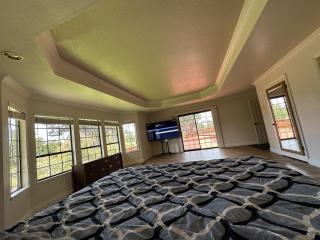 4300 sq ft Bay Escape, Near Beach, Golf and Trails - Half Moon Bay - 4