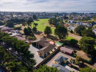 4300 sq ft Bay Escape, Near Beach, Golf and Trails - Half Moon Bay - 2
