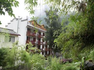 Alley Mountain View Garden Hotel - Yangshuo - 0