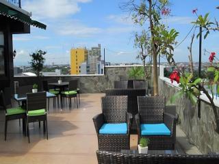 Kenari Tower Hotel - Macáçar - 0